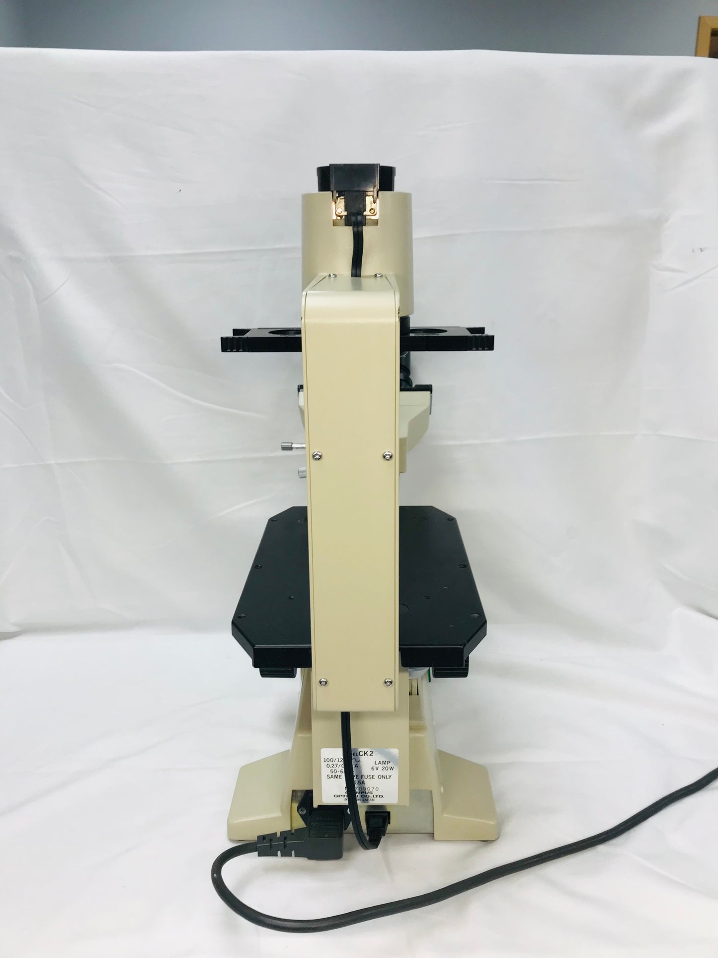 Olympus CK2 Inverted Phase Contrast Microscope W/ 3 Objectives 4x 10x 20x