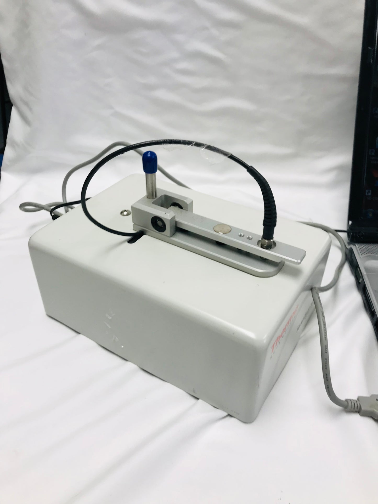 Thermo ND-1000 NanoDrop UV/VIS Spectrophotometer with Computer Tested Working
