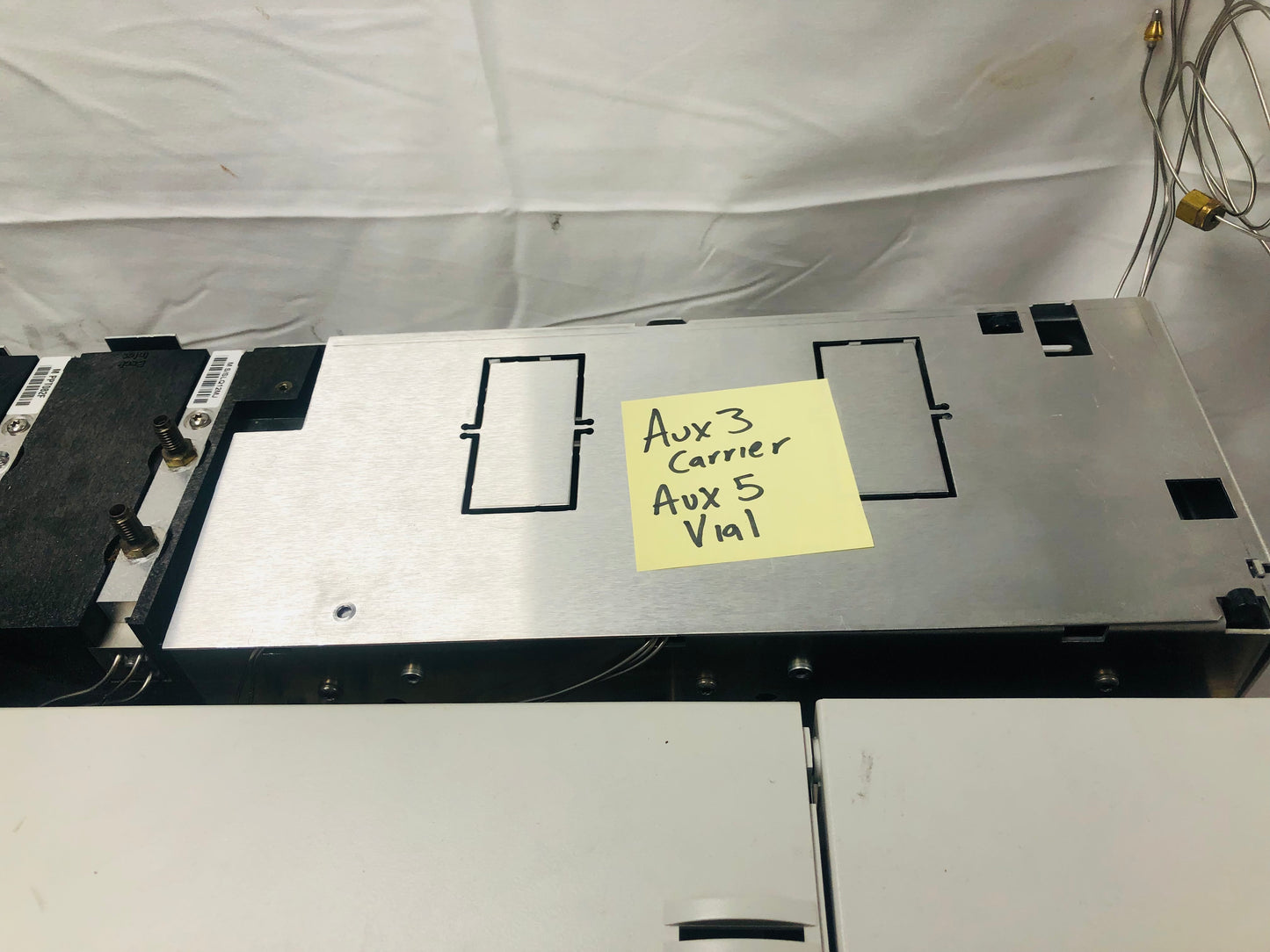 Agilent 6890 Plus GC Gas Chromatography System with FID AUX TCD