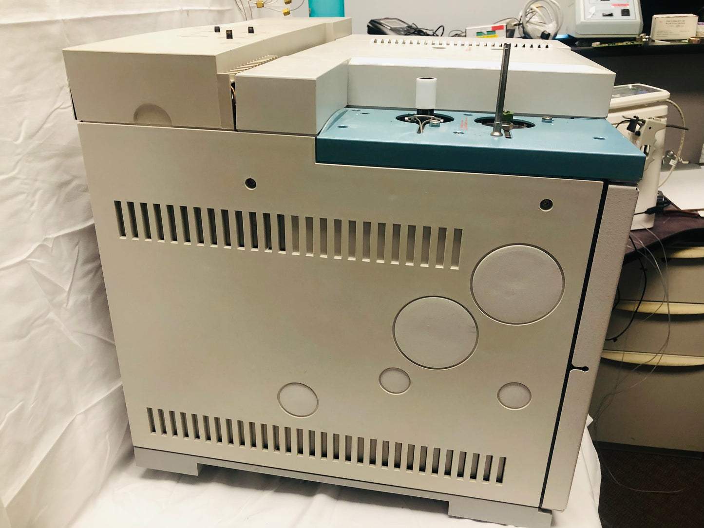 Agilent 6890 Plus GC Gas Chromatography System with FID AUX TCD