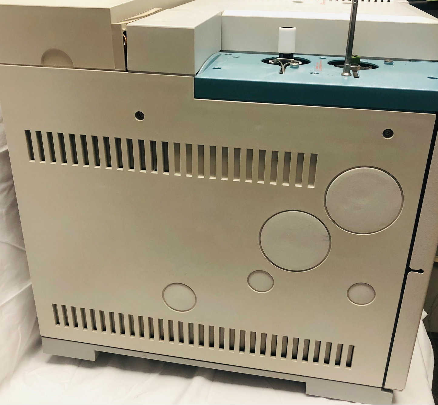 Agilent 6890 Plus GC Gas Chromatography System with FID AUX TCD