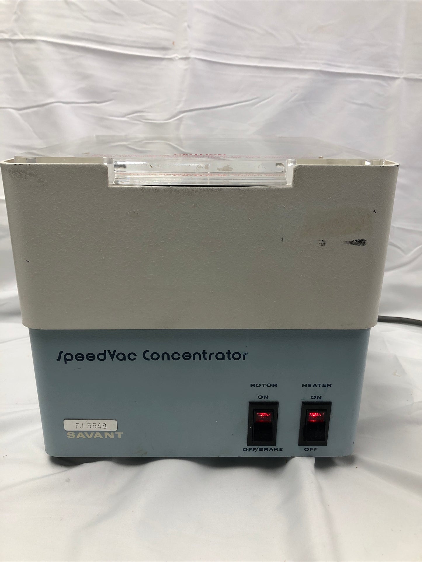 Savant SVC 100 H SpeedVac Concentrator Heated Lab Centrifuge Working