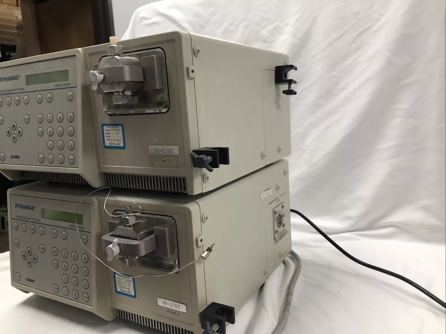 set of 2 Varian Dynamax SD-200 HPLC Pump Rainin Solvent Delivery System Video
