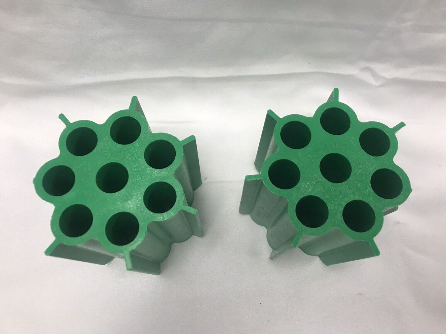 Lot of 2 Slightly Damaged Sorvall 00447 Adapter 15mL 17x120mm Conical 8-place