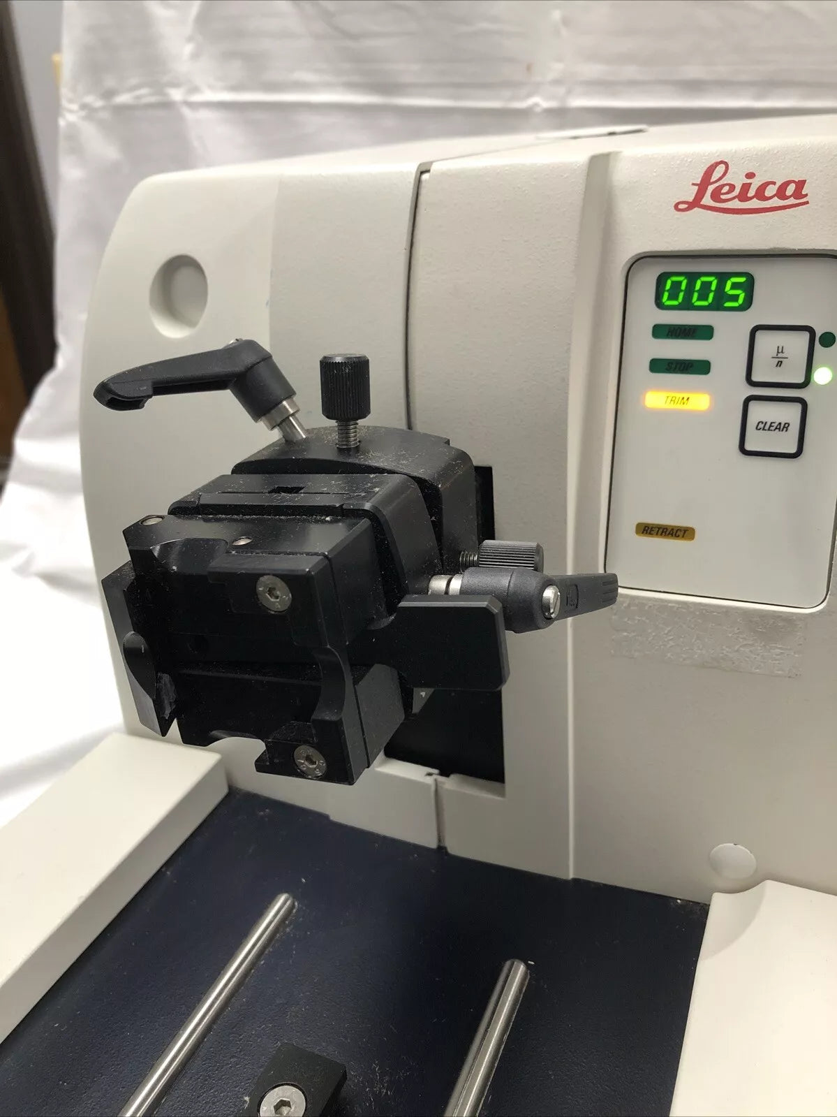Leica RM 2145 Manual Rotary Microtome Tested Working Video