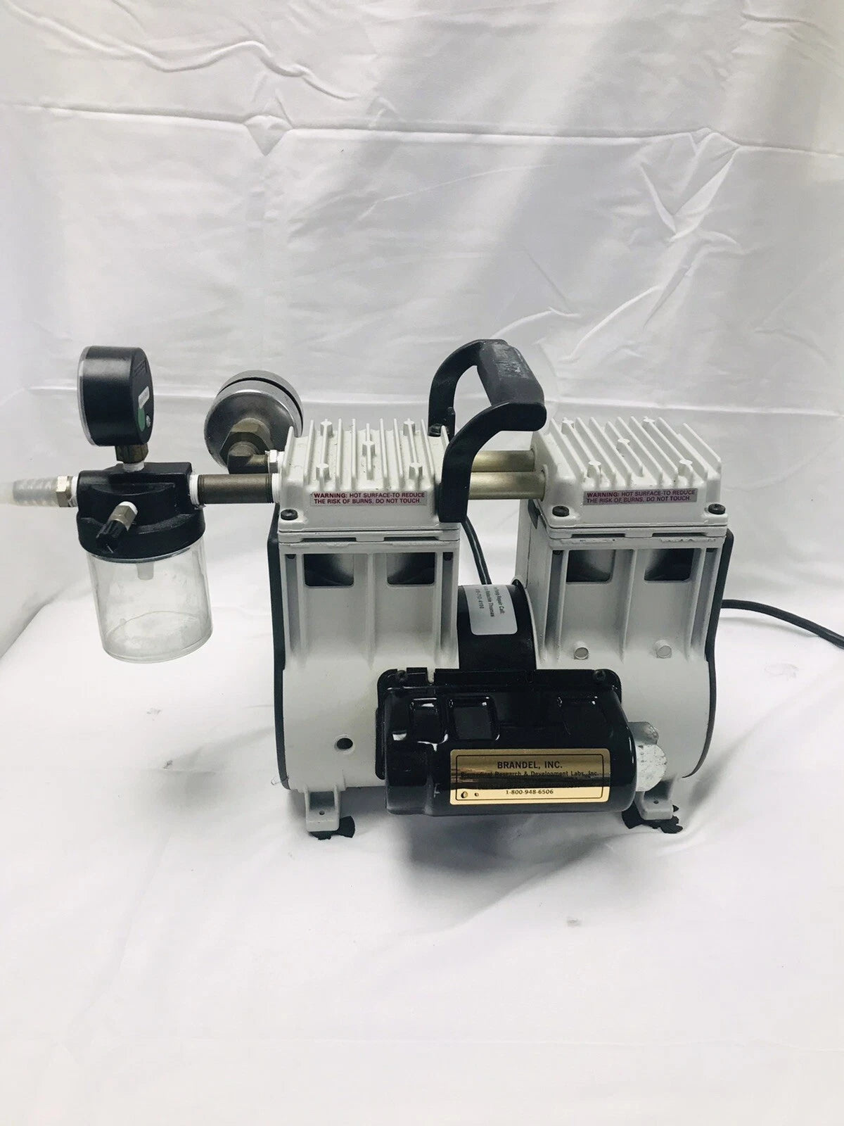 Welch Piston Vacuum Pump 1/3 HP 2585Z-50 57 mm Hg dry oil-less