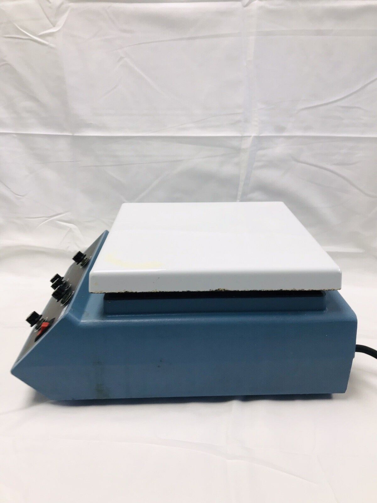 Barnstead Thermolyne PMC 5 Place Magnetic Stirrer (10x10 Inch Plate) Model 505P
