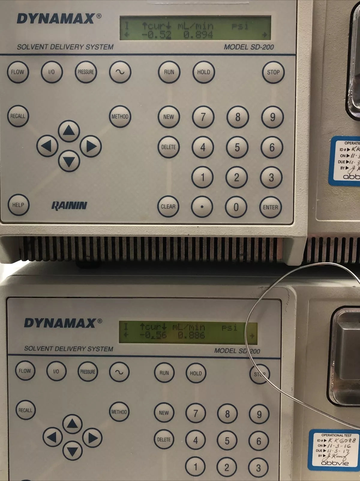 set of 2 Varian Dynamax SD-200 HPLC Pump Rainin Solvent Delivery System Video