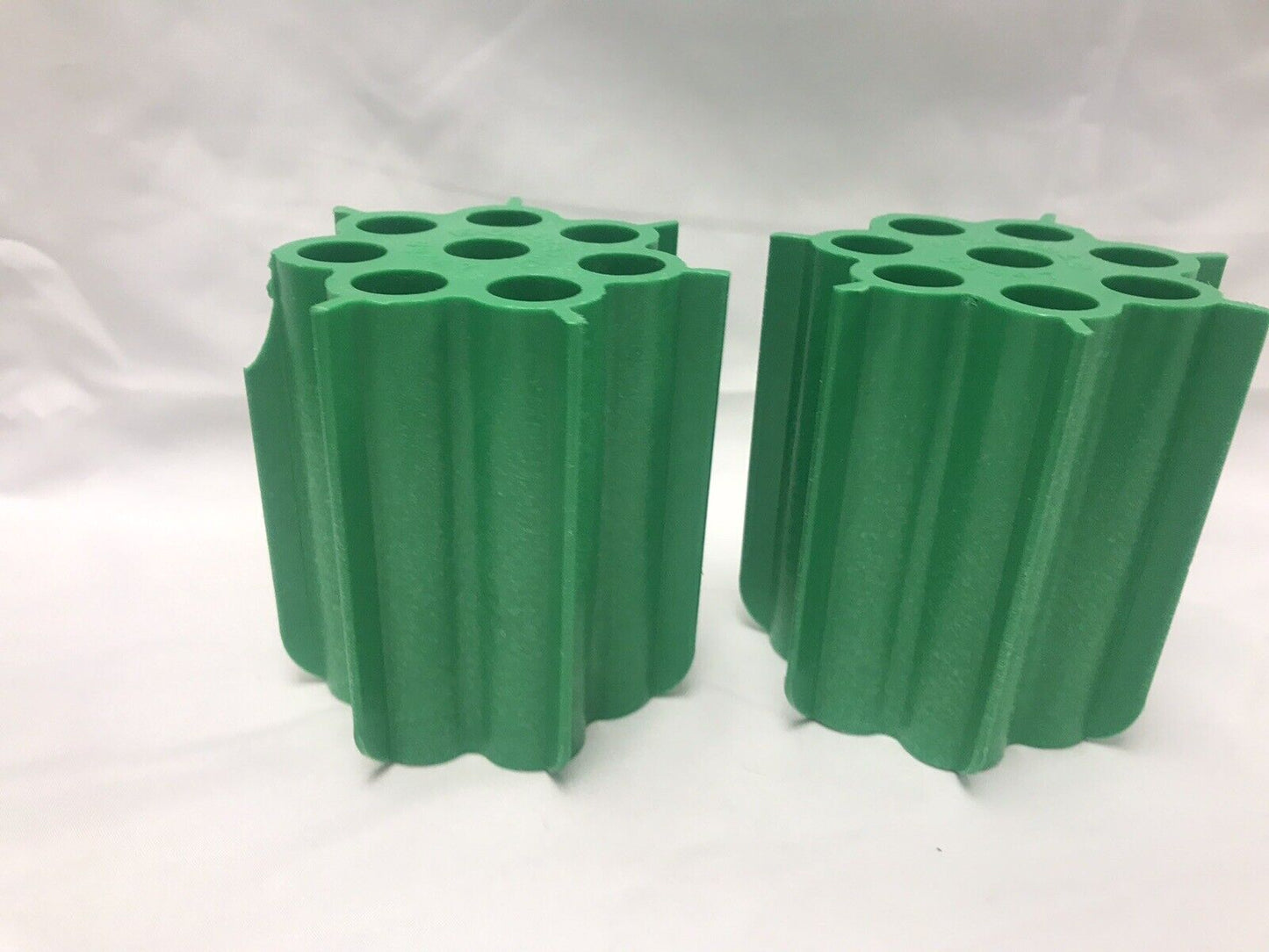 Lot of 2 Slightly Damaged Sorvall 00447 Adapter 15mL 17x120mm Conical 8-place