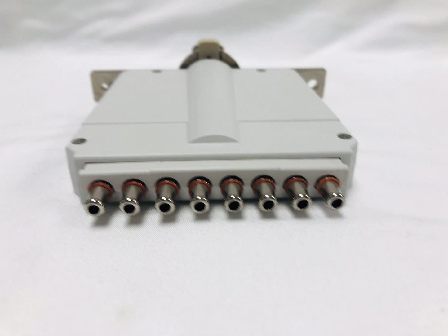 Eppendorf 960001044 epMotion TM 50-8 Dispensing Tool 8-Channel 1-50 uL