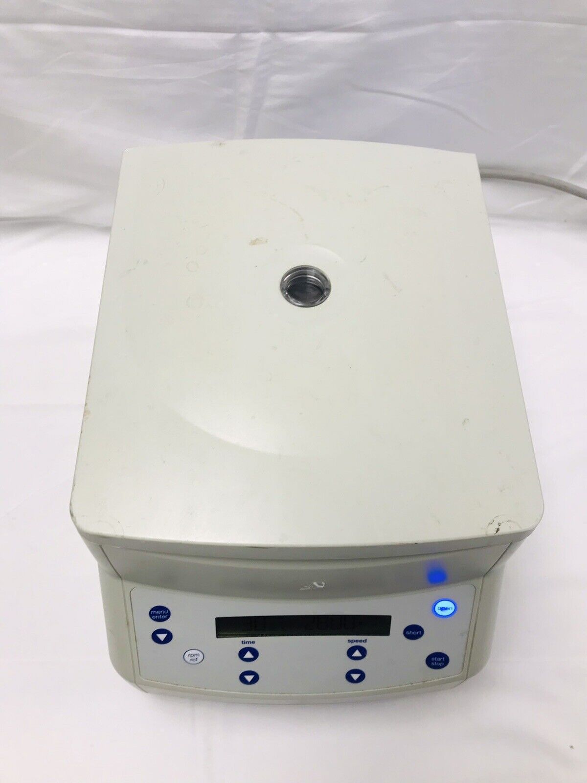 Eppendorf 5424 Digital Centrifuge Microfuge For Parts