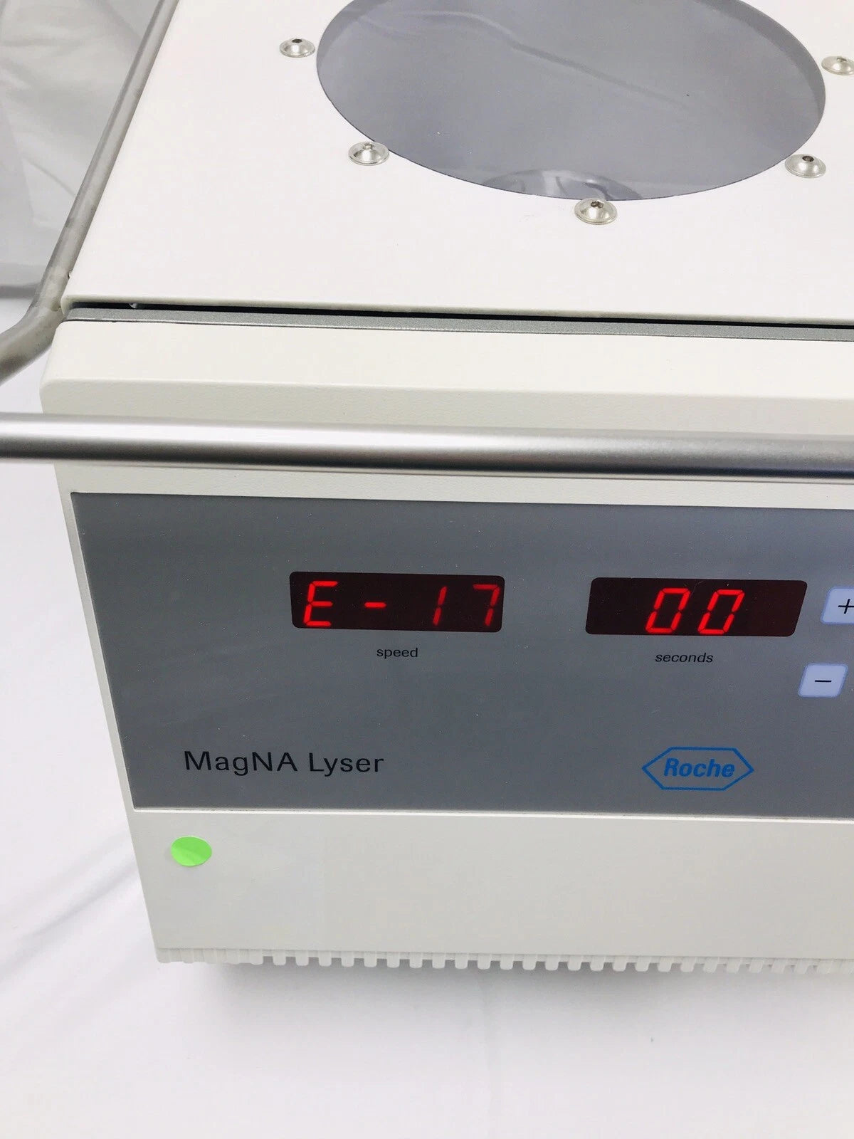 Roche MagNA Lyser Benchtop Homogenizer