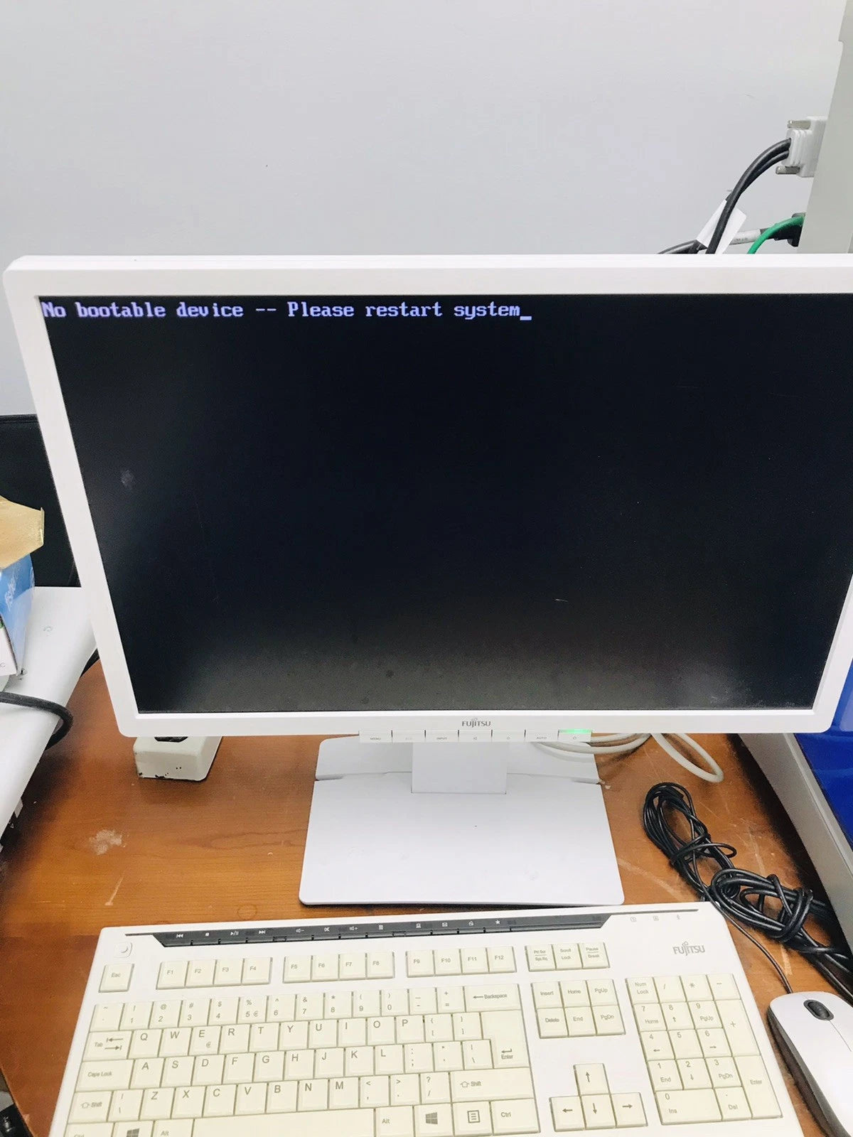 Eppendorf epMotion 5070 Liquid Handler w/Accessories No Hard Drive in PC