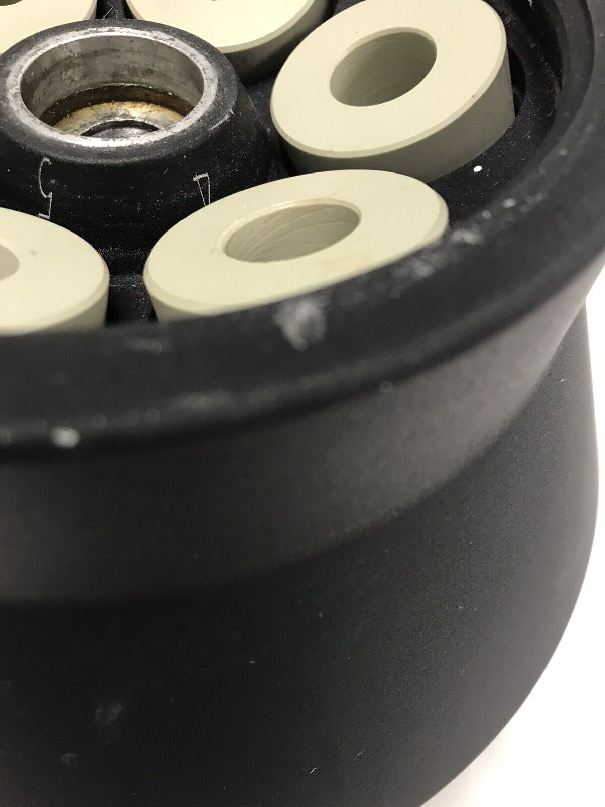 Beckman Coulter FX6100 Fixed Angle Rotor with 15mL Adapters 392270 for X-12