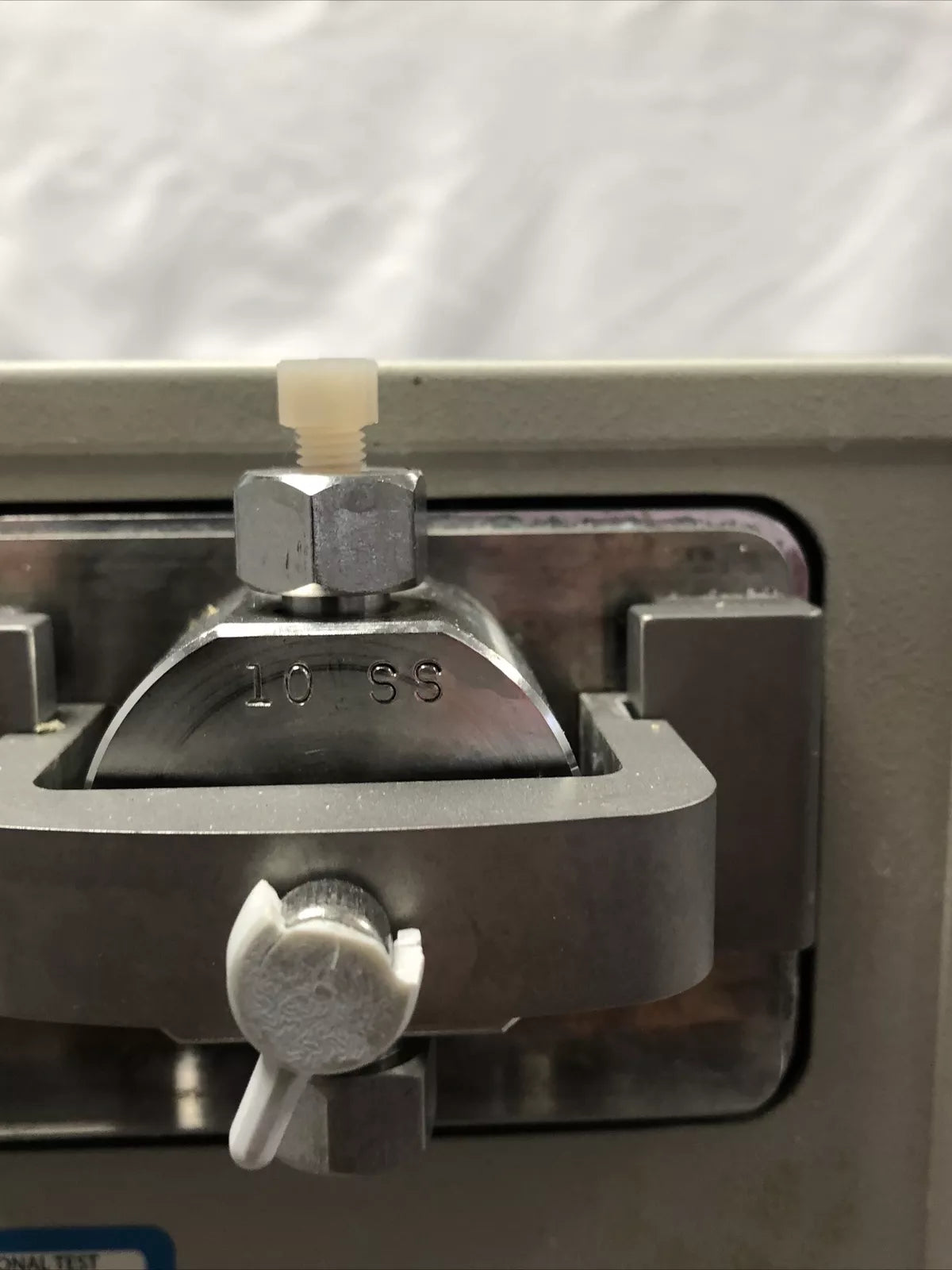 set of 2 Varian Dynamax SD-200 HPLC Pump Rainin Solvent Delivery System Video