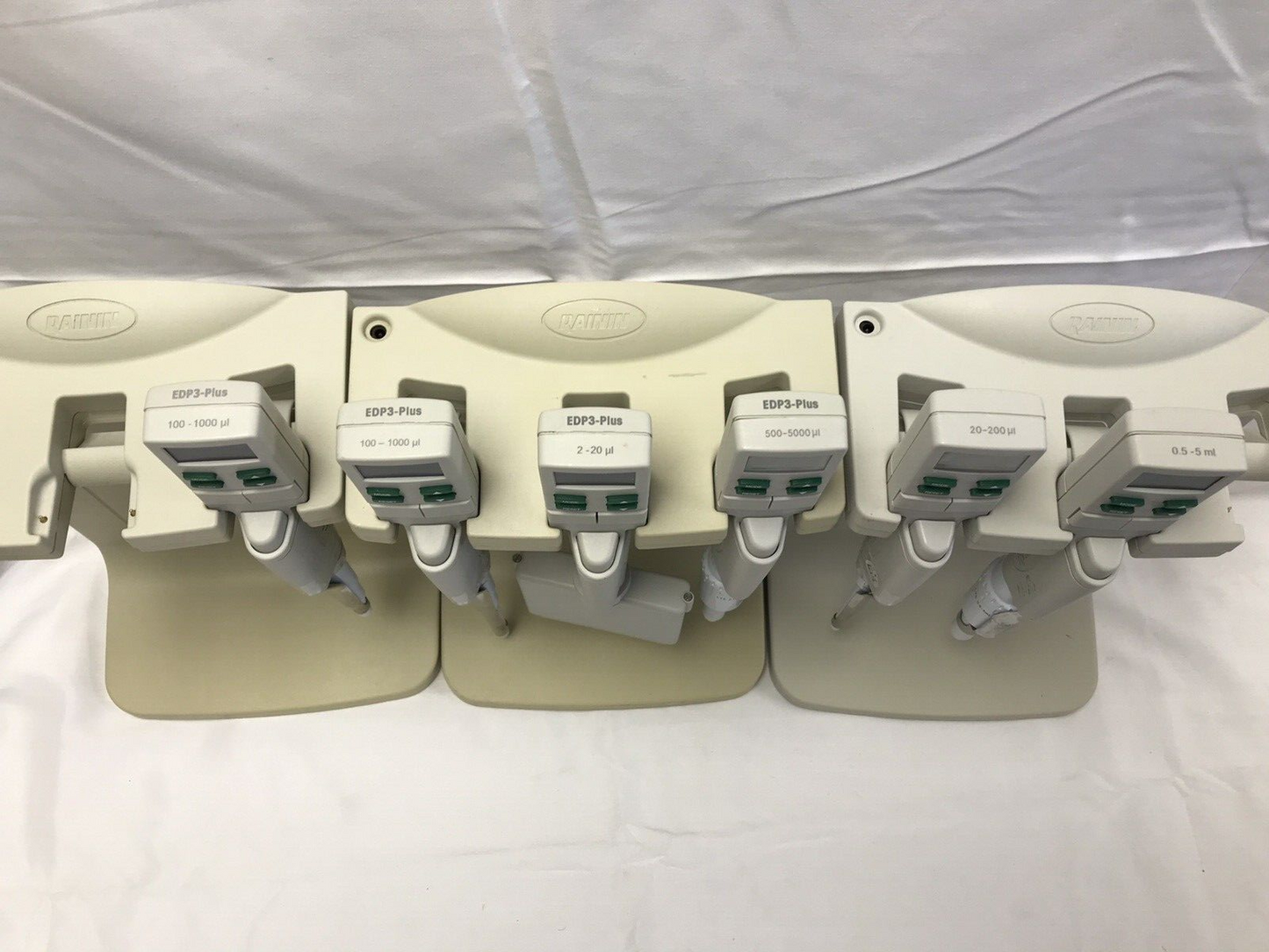 LOT of 6 - RAININ EDP3 Plus DIGITAL PIPETTES 2-5000 µL &3 E3 RAPID CHARGE STAND