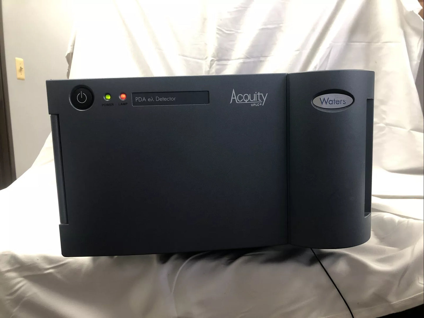 Waters Acquity UPLC/MS PDA eLambda eλ Photodiode Array Detector UV/VIS 190-800nm