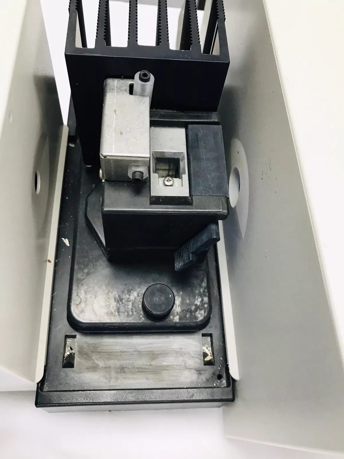 Agilent 8453 Uv-Visable Spectrophotometer with Peltier Cell Holder G1103A Tested