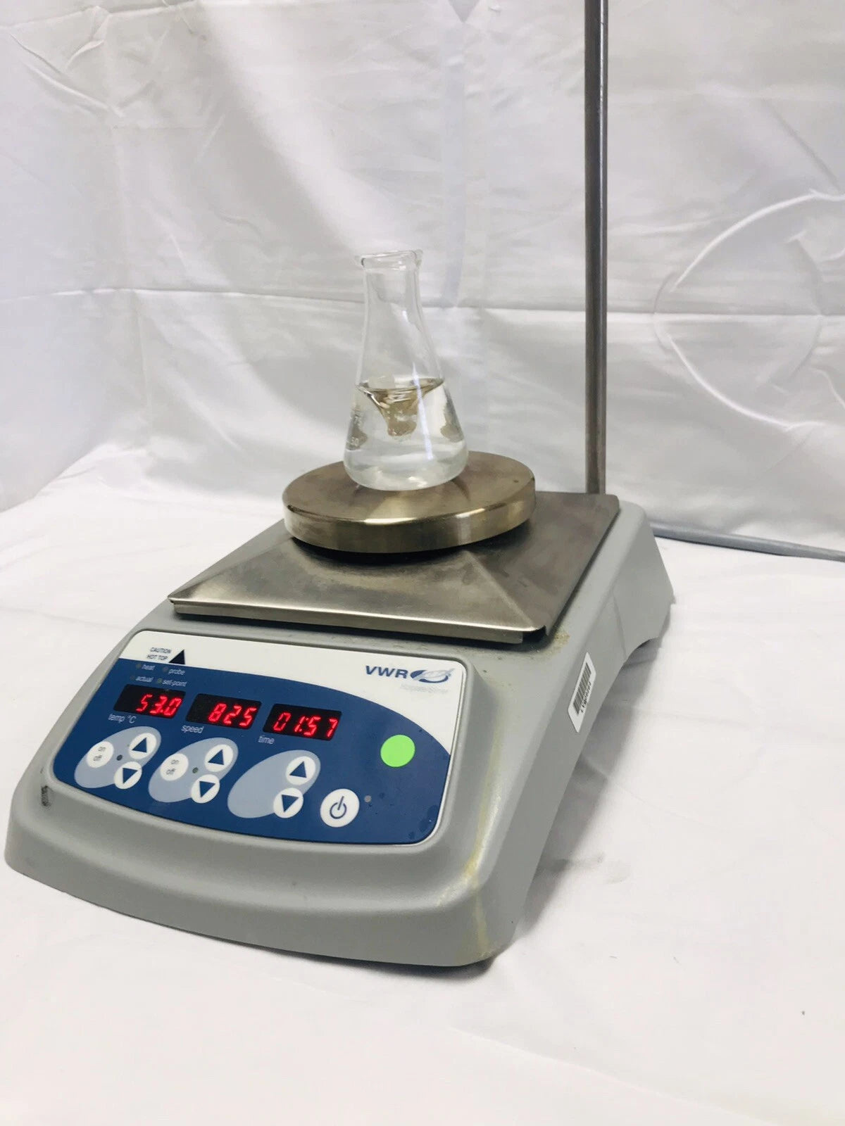 VWR Hotplate & Magnetic Stirrer 89171-864 Professional Round Top Tested Working
