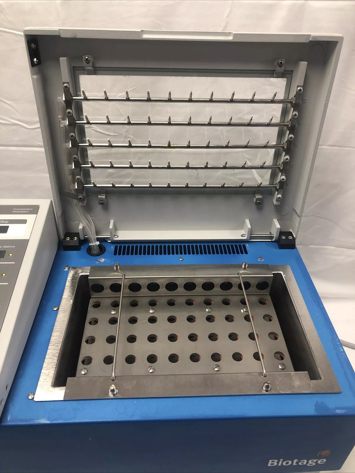 Biotage TurboVap LV Automated Evaporation System 103198/11
