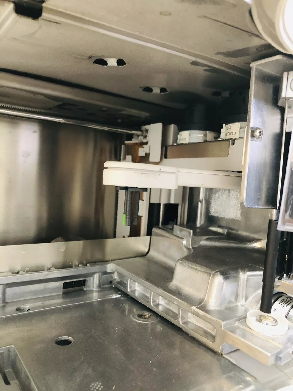 2x Agilent HP Series 1100 HP G1313A ALS Autosampler Power UP (For Parts) VIDEO