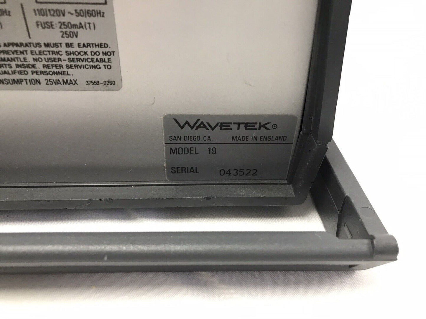 Wavetek Model 19 2 MHz Sweep Function Generator (Only) With Power Cord