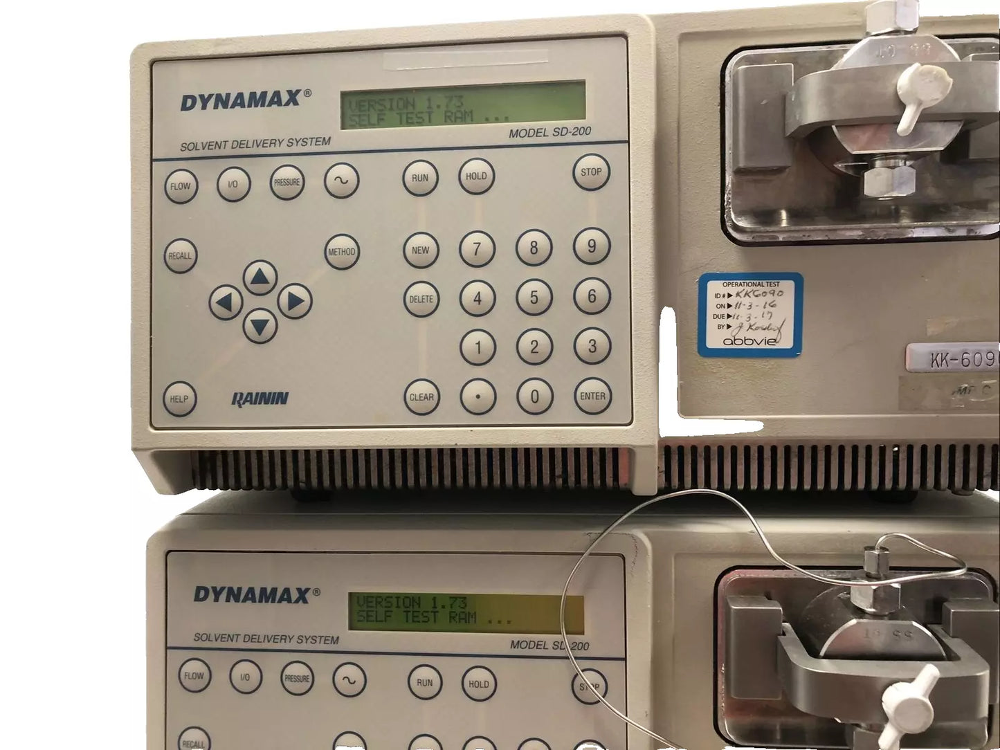 set of 2 Varian Dynamax SD-200 HPLC Pump Rainin Solvent Delivery System Video