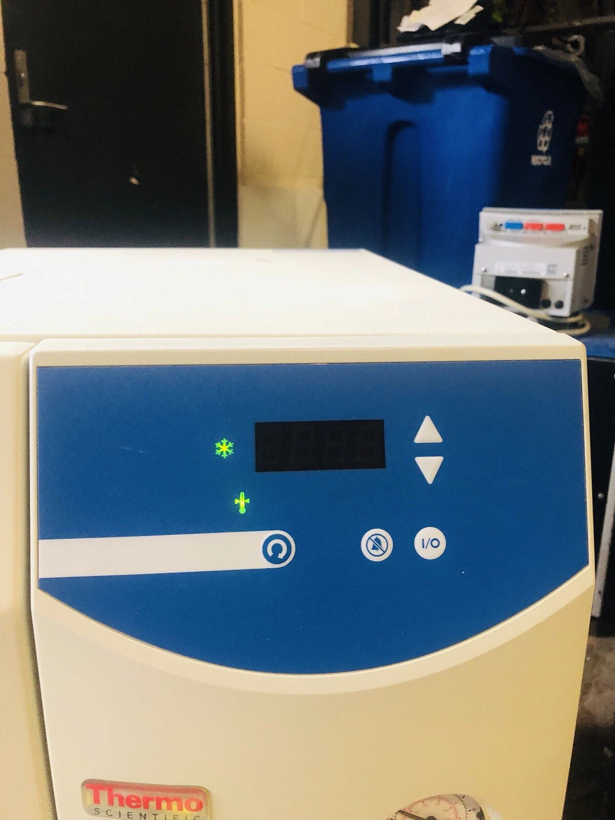 Thermo NESLAB Merlin M75 Recirculating Chiller tested working video warranty