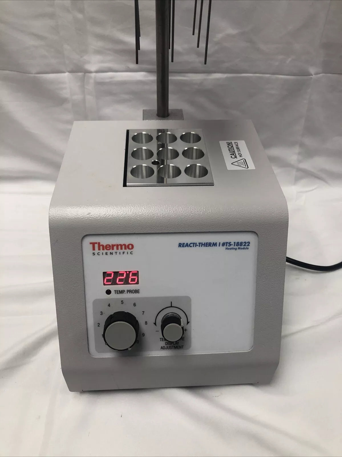 Thermo Scientific Reacti-Therm I #TS-18822 W/ Reacti-Vap I TC-18825 Tube Block