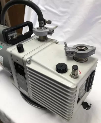 Fisher Scientific Maxima C plus M8C Rotary Vane Vacuum Pump 1/2 HP Single Phase