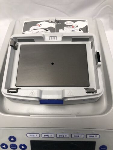Eppendorf 5382 ThermoMixer C | Plates Adapter with Lid | Cooling Heating shaker