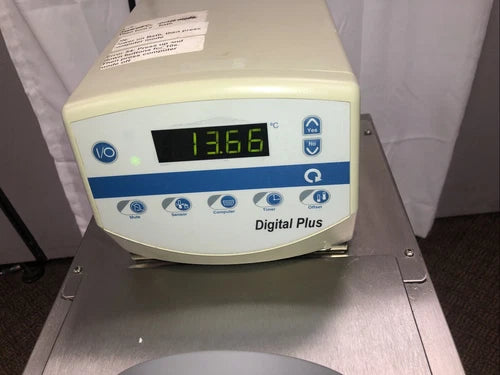 Thermo Neslab RTE 740 Heated Refrigerated Circulator & Digital Plus Controller