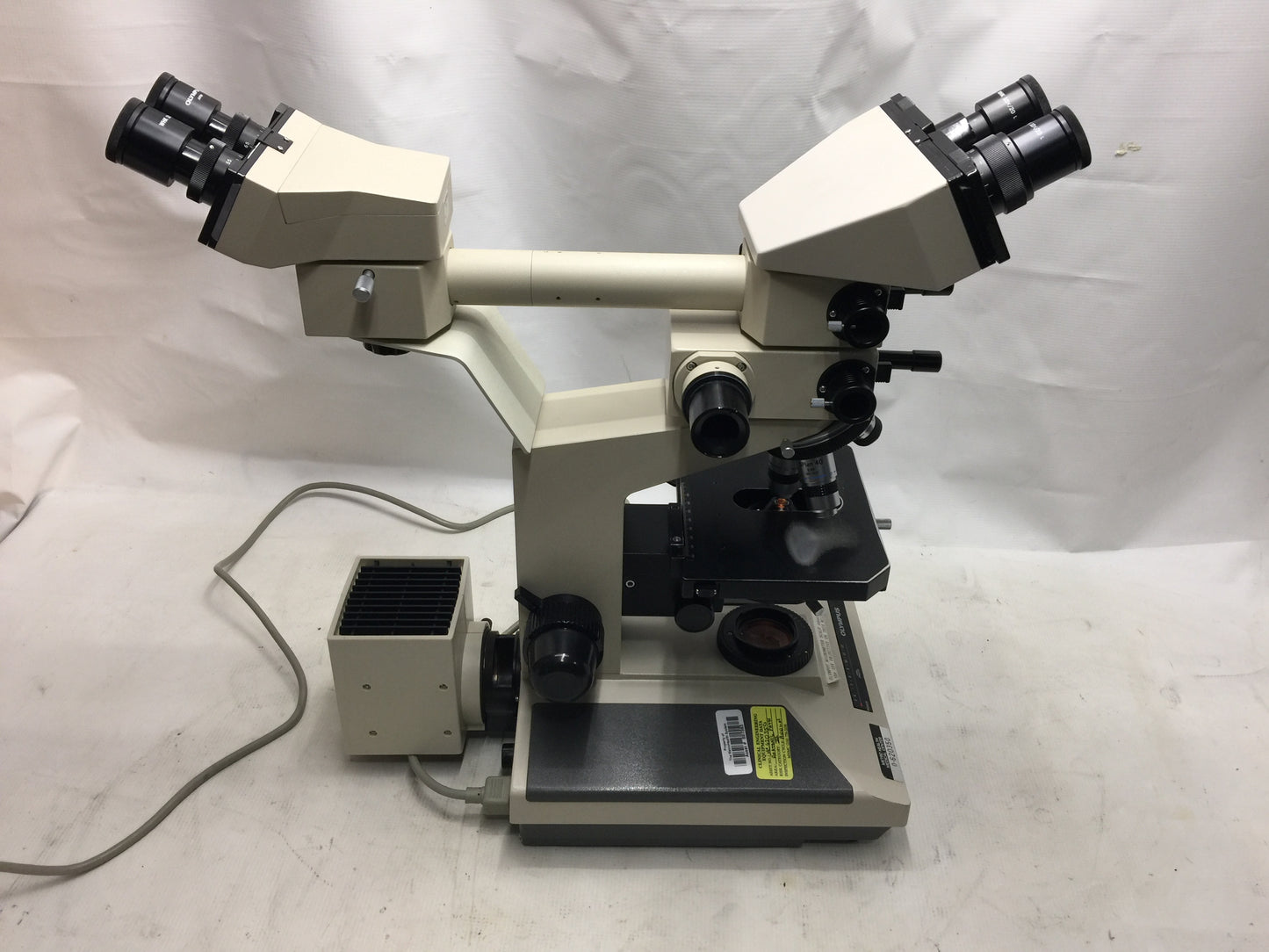 Olympus Microscope BH-2 Teaching Microscope 4x 10x 20x 40x Two Illuminators