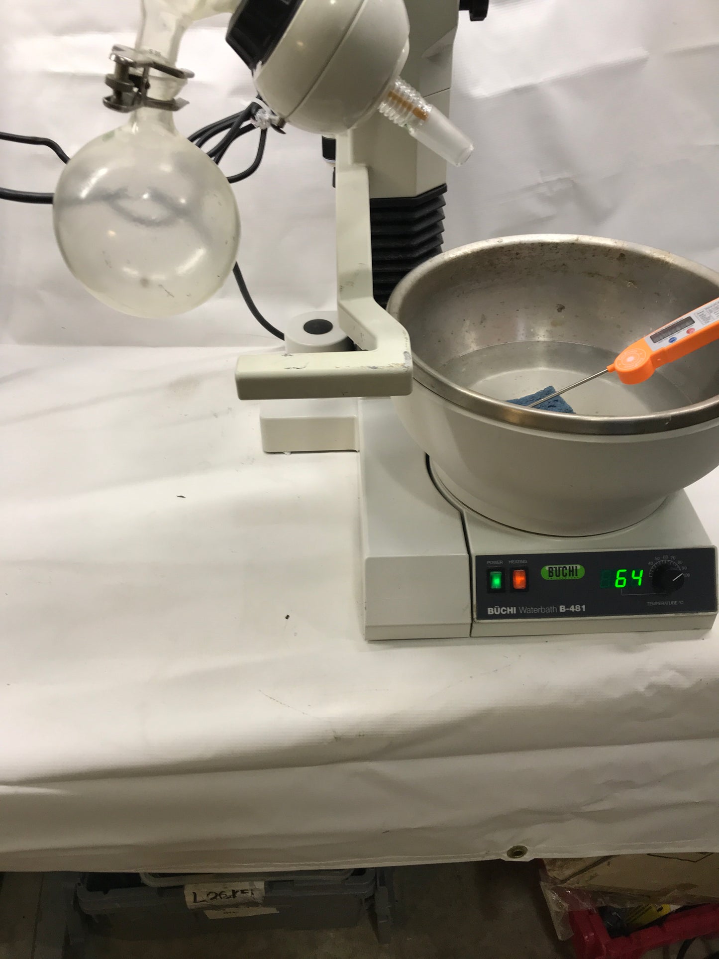 Buchi R-124 Rotavapor & Water Bath B-481 Some Glassware