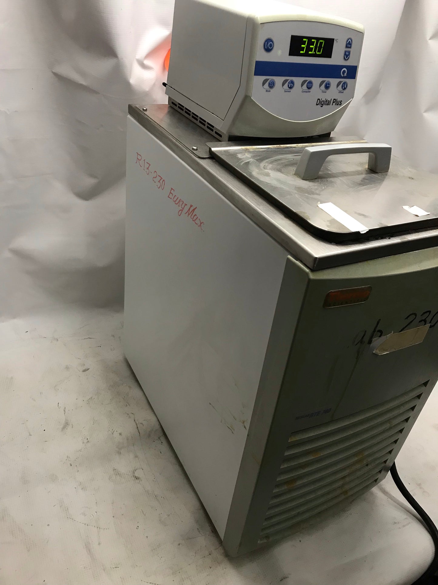 Thermo RTE 740 Circulating Chiller / Heater Digital Plus Head -40 to 200 Celcius