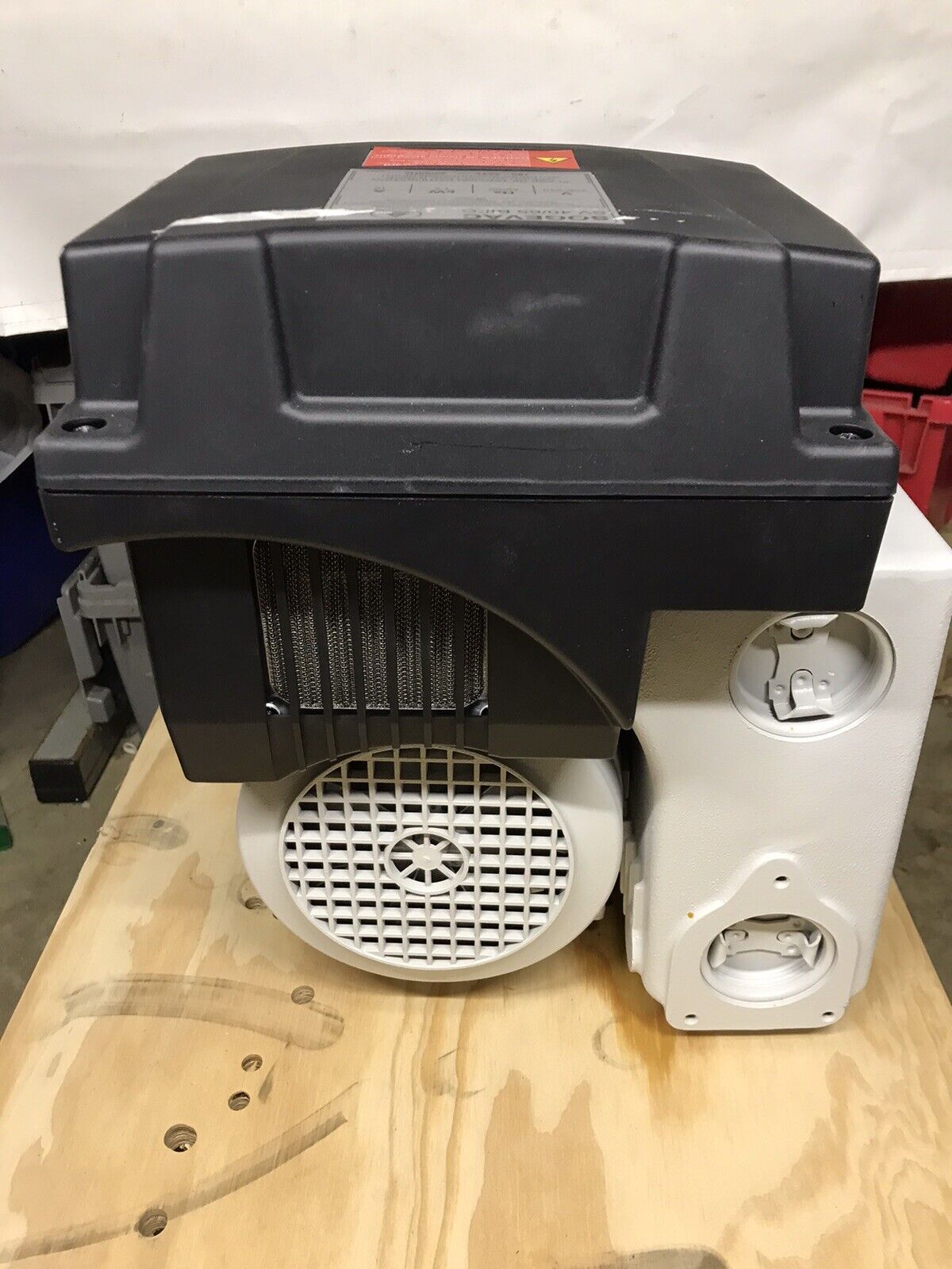 Leybold SOGEVAC Vacuum Pump SV 40-65 BIFC untested