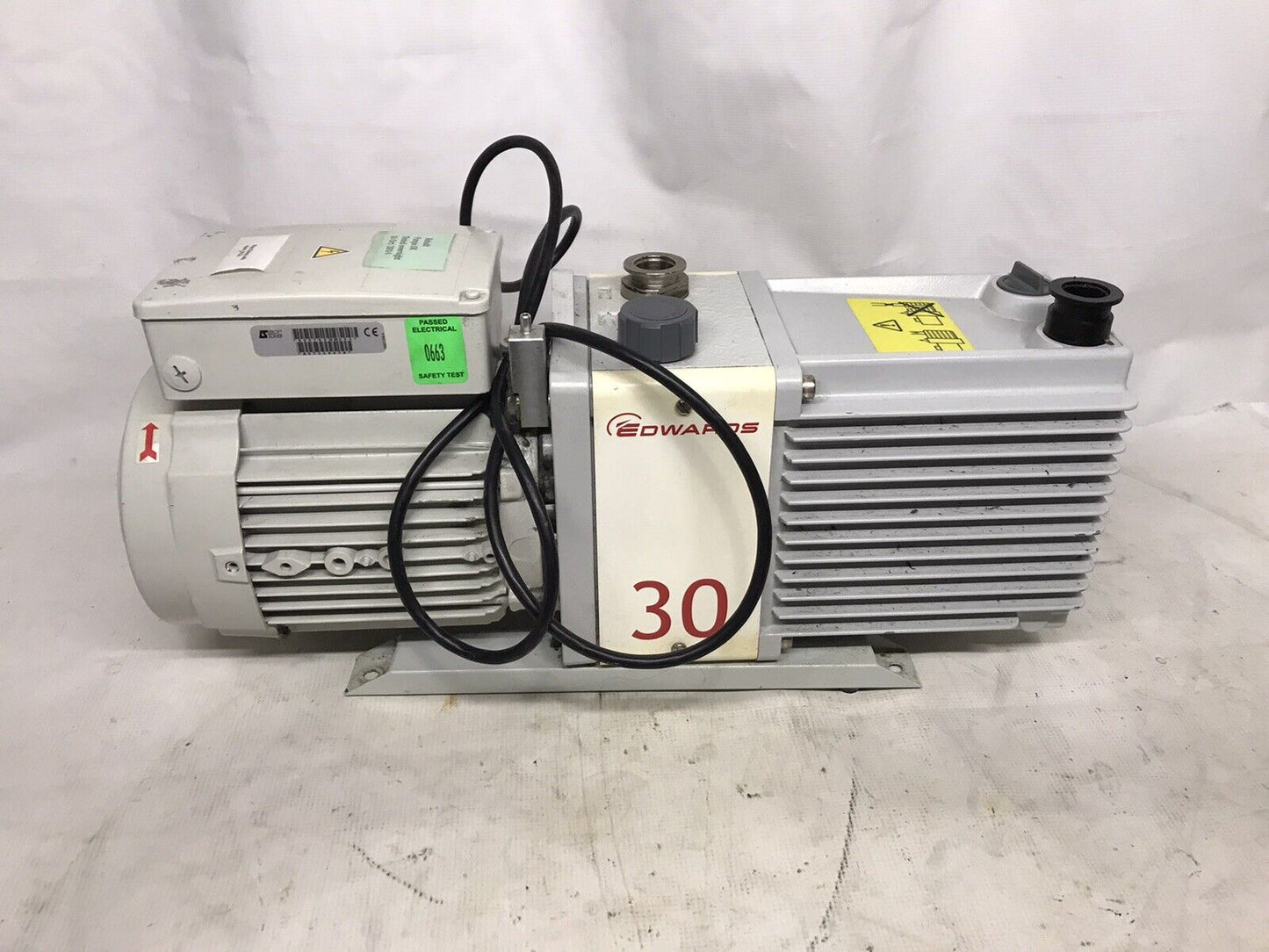 EDWARDS E2M30 Dual Stage Rotary Vane Vacuum Pump - TESTED warranty