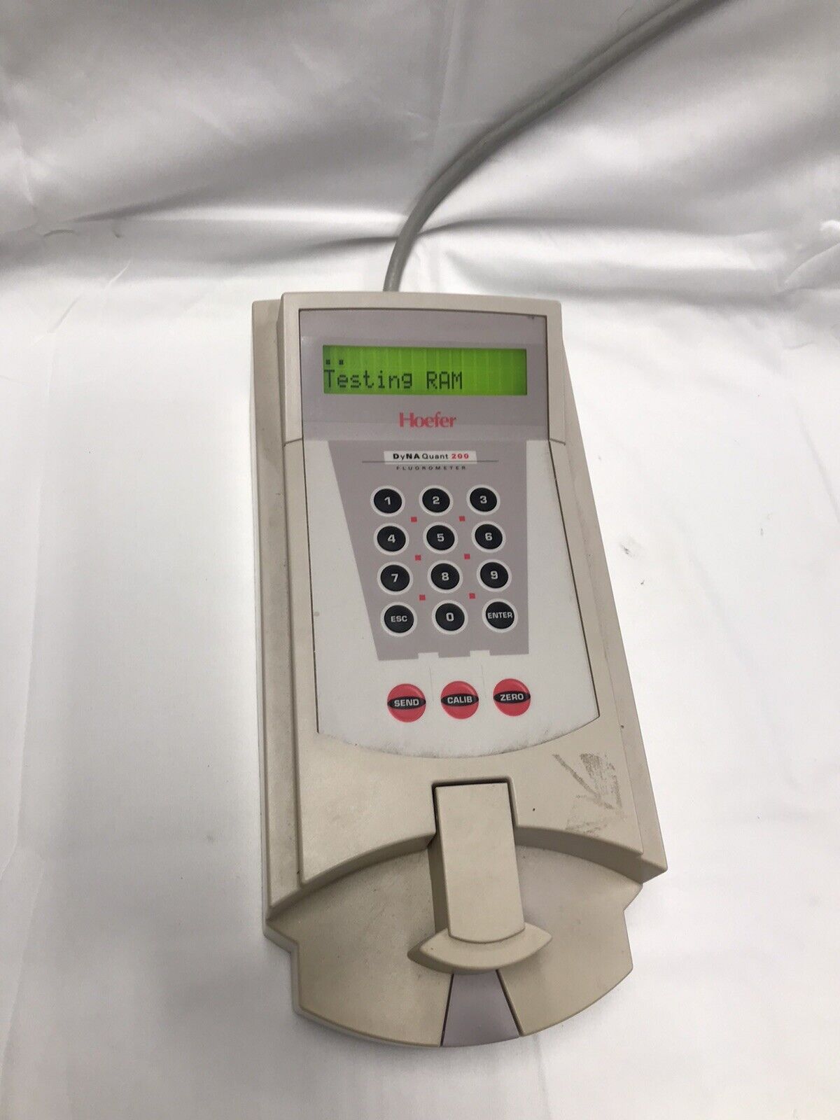 Pharmacia Hoefer DyNA Quant DQ200 Fluorometer 80-6406-80 Tested Video Working