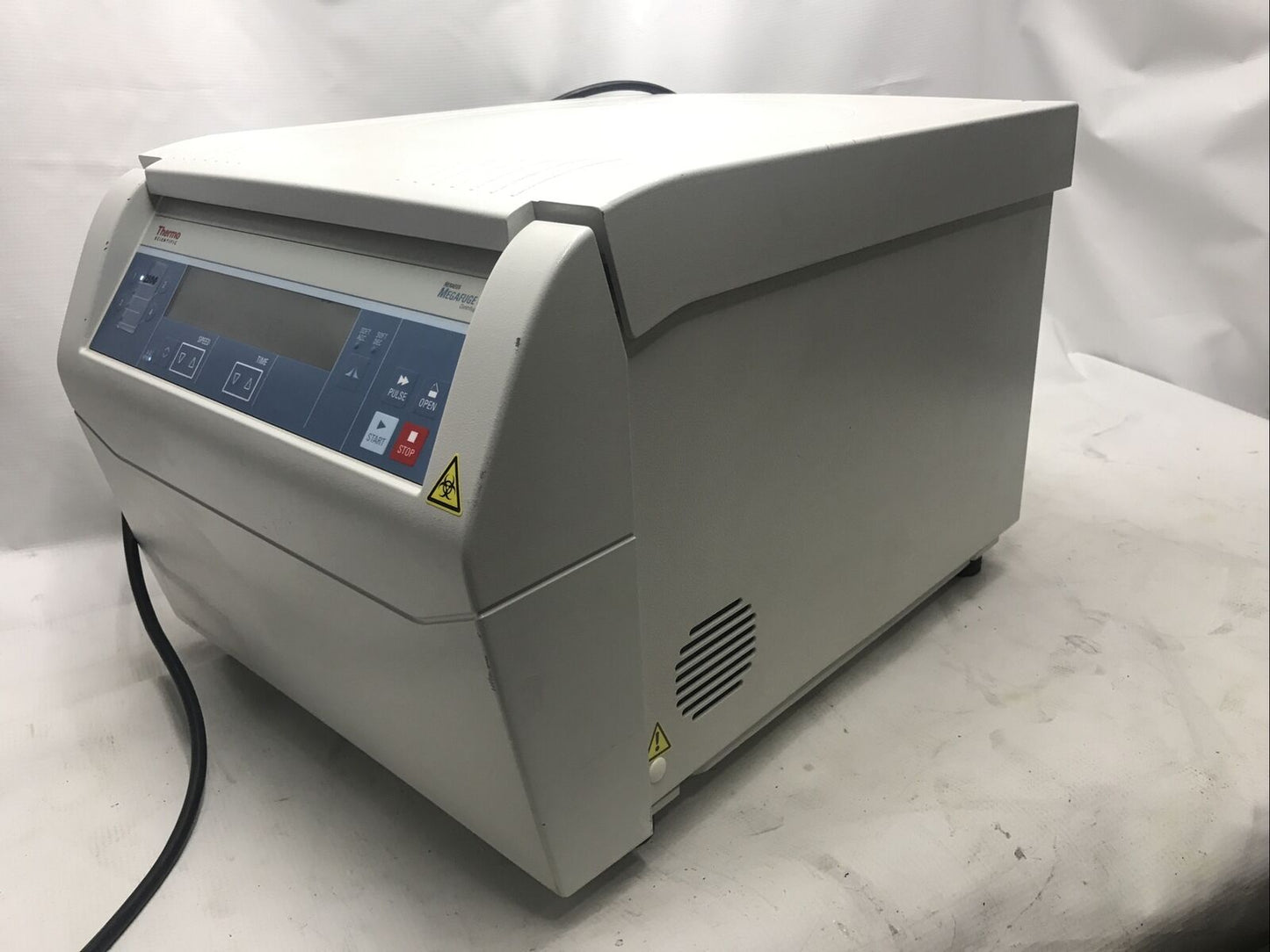 Thermo Scientific Megafuge 8 Centrifuge Tested Warranty Video