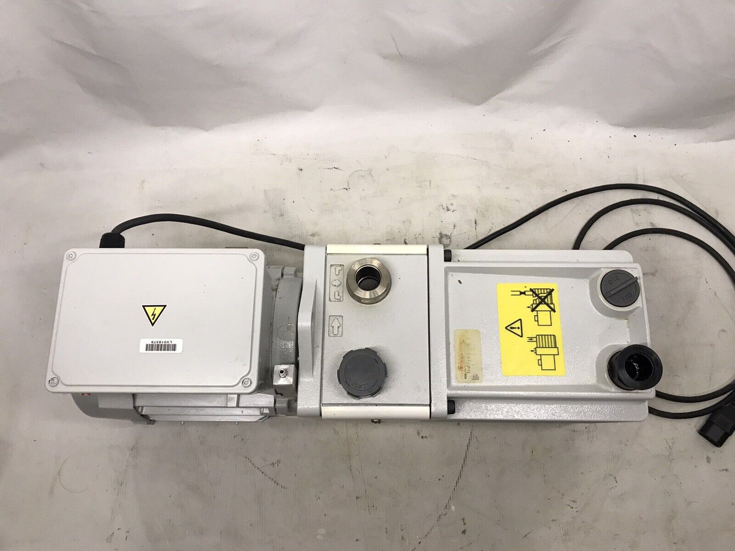 EDWARDS E2M30 Dual Stage Rotary Vane Vacuum Pump - TESTED warranty