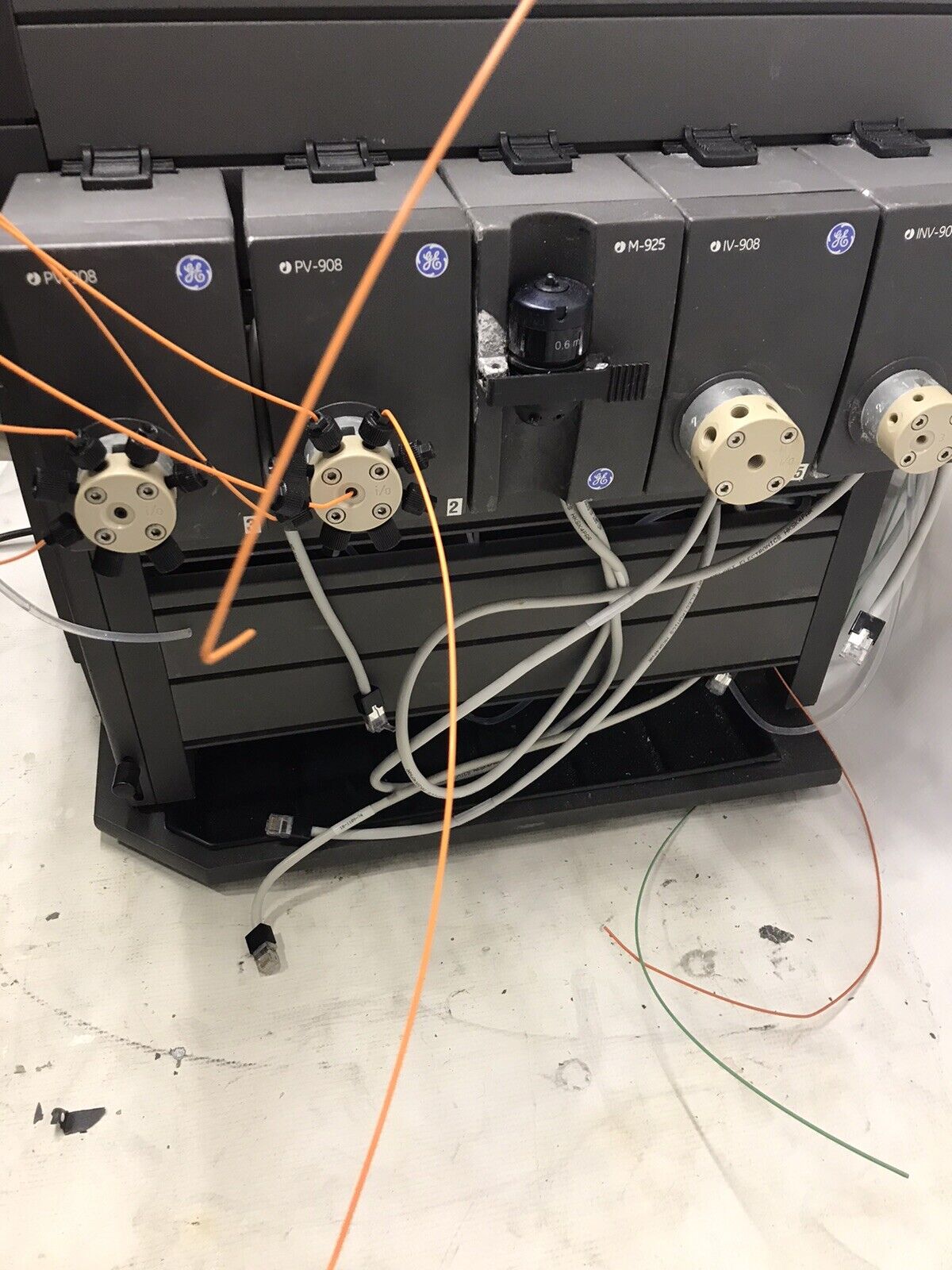 Amersham / GE AKTA FPLC System UPC-900 P-920 | Frac-950 INV-907 M-925 IV-908