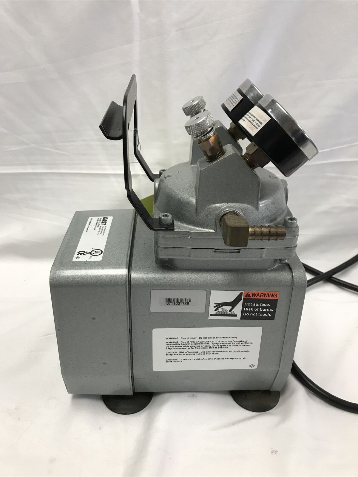 GAST DOA-P704-AA Compressor/Vacuum Pump,1/8 HP,60 Hz,115V with Warranty