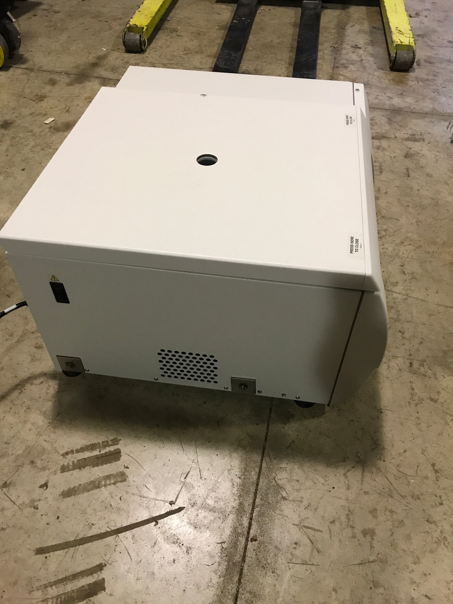 Beckman Coulter Centrifuge, Model Allegra X-14R in1566-16 ALF16B13