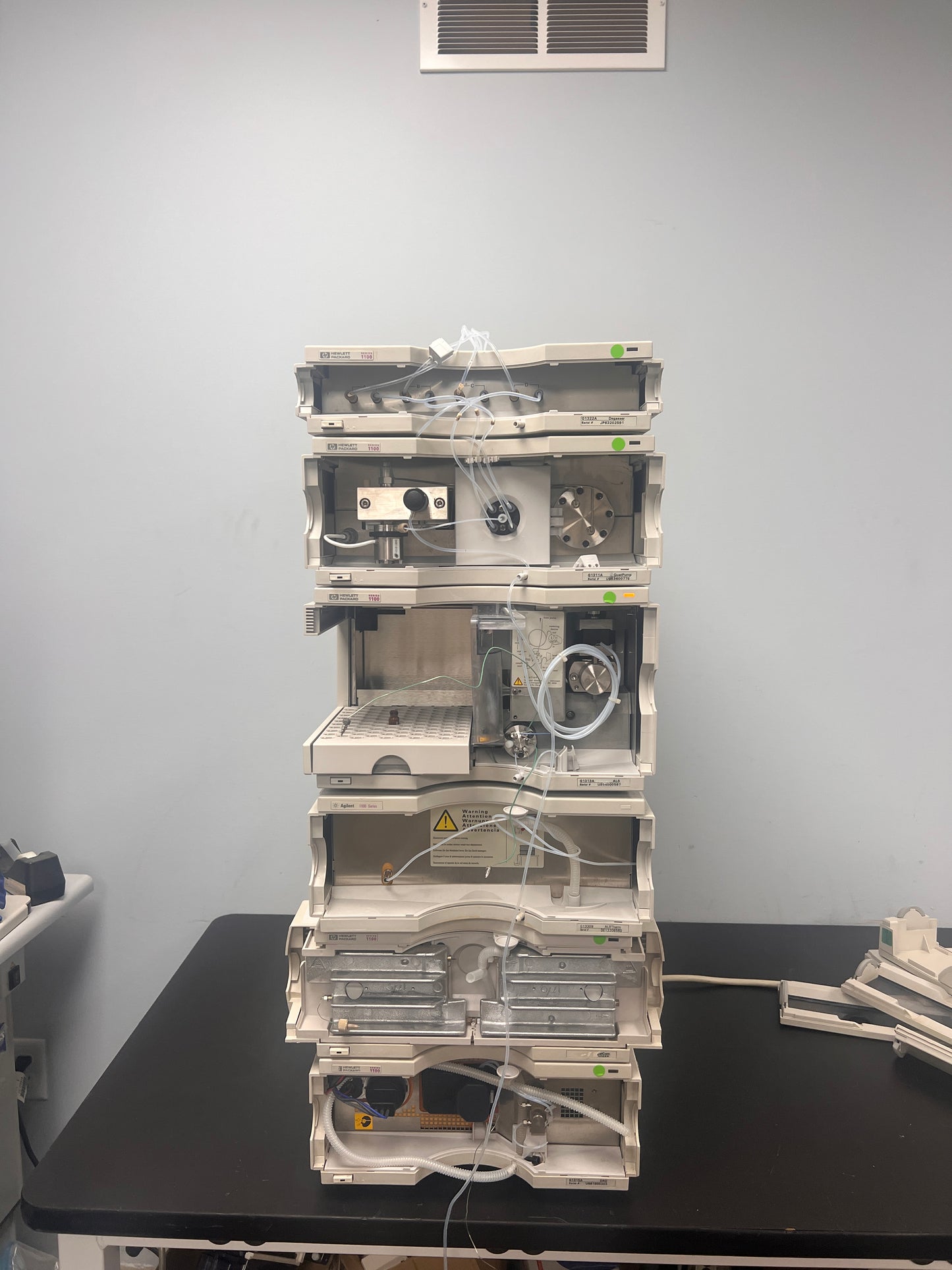 6pc, HP Agilent 1100 HPLC QuatPump, ALS, DAD, Colcom, Degasser, ALS Therm