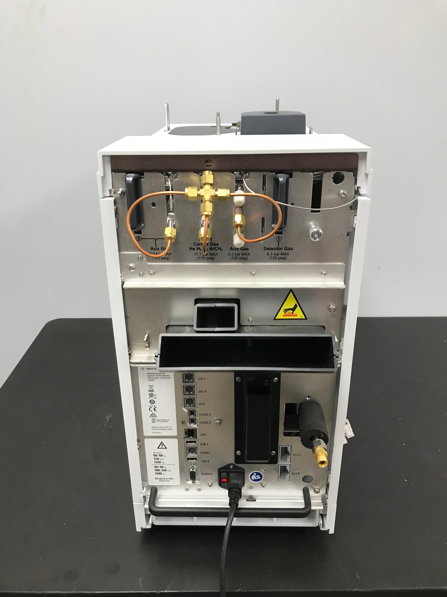 Agilent Intuvo 9000 G3950A GC System