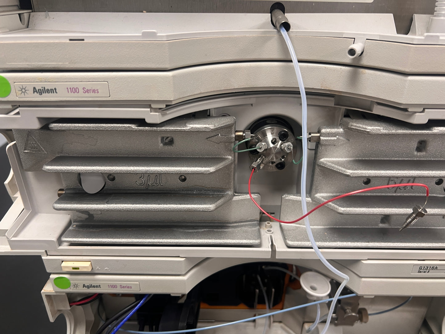 6pc, HP Agilent 1100 HPLC QuatPump, ALS, DAD G1315B, Colcom, Degasser, ALS Therm (Copy)