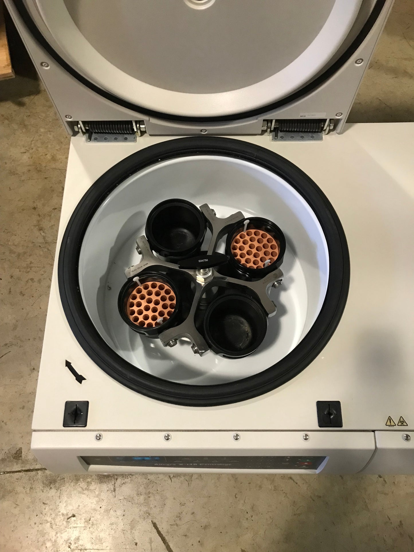 Beckman Coulter Allegra X-14R Refrigerated Centrifuge SX4750 Rotor Buckets Plate Carriers
