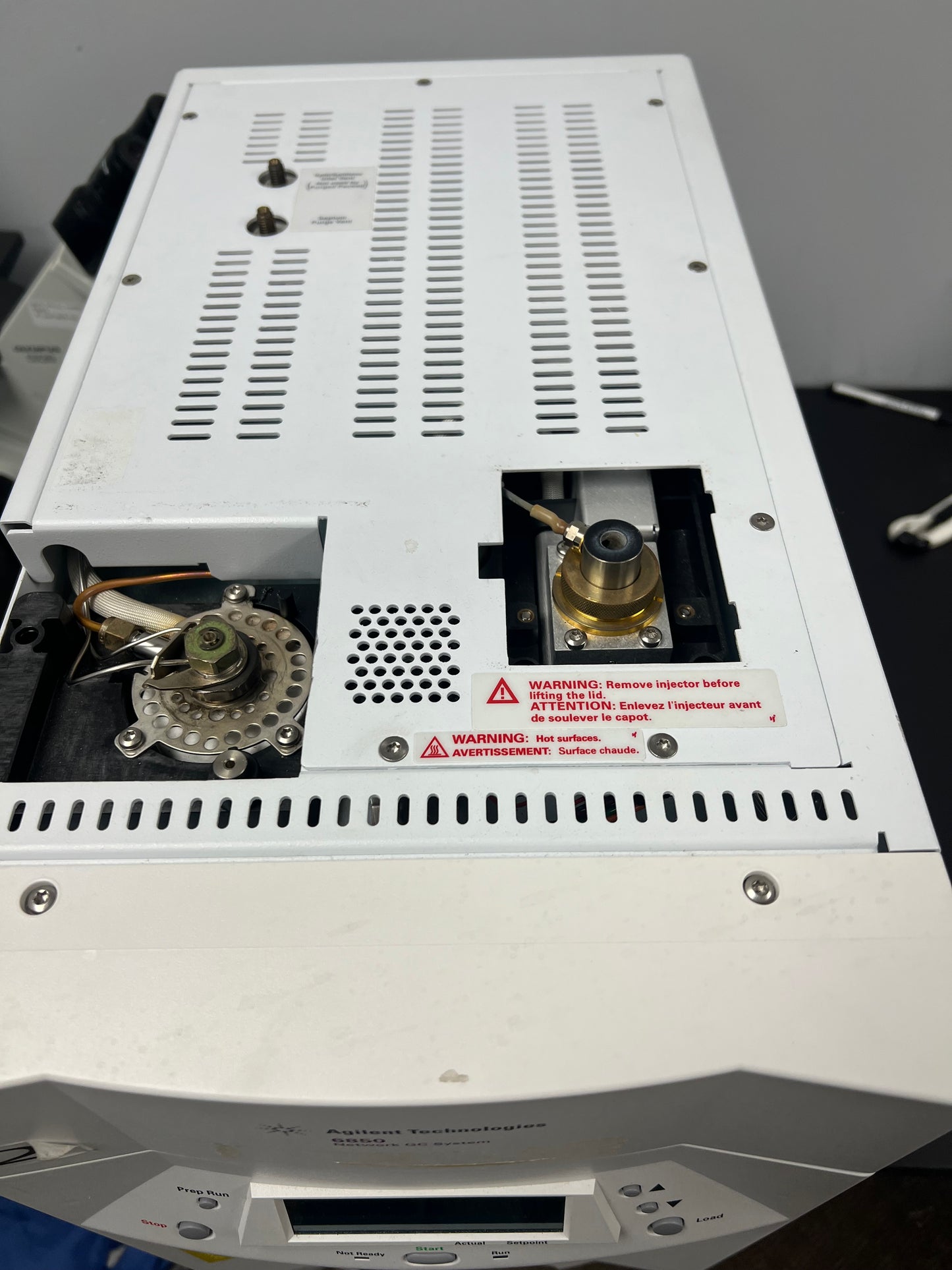 in1577-2 Agilent G2630 6850 Network GC System Gas Chromatograph FID  6850A CN11039006