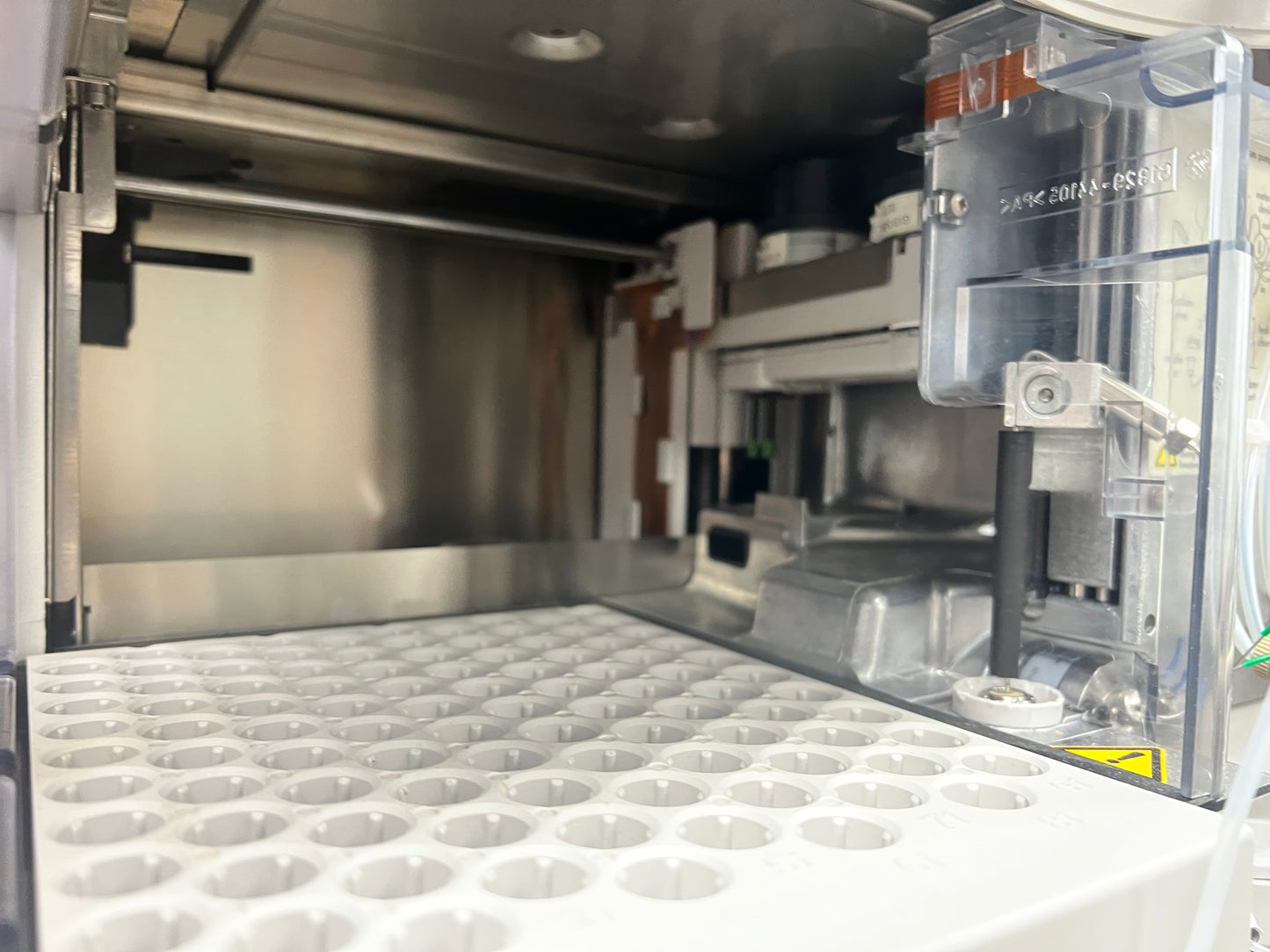 Agilent HP 1100 Series 7-piece HPLC System ALSTherm ,ALS, VWD, BinPump, Degasser ,Colcom