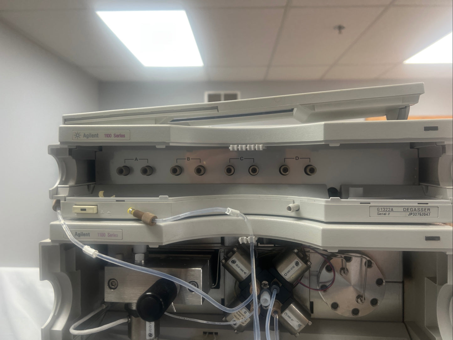 6pc, HP Agilent 1100 HPLC QuatPump, ALS, DAD, Colcom, Degasser, ALS Therm